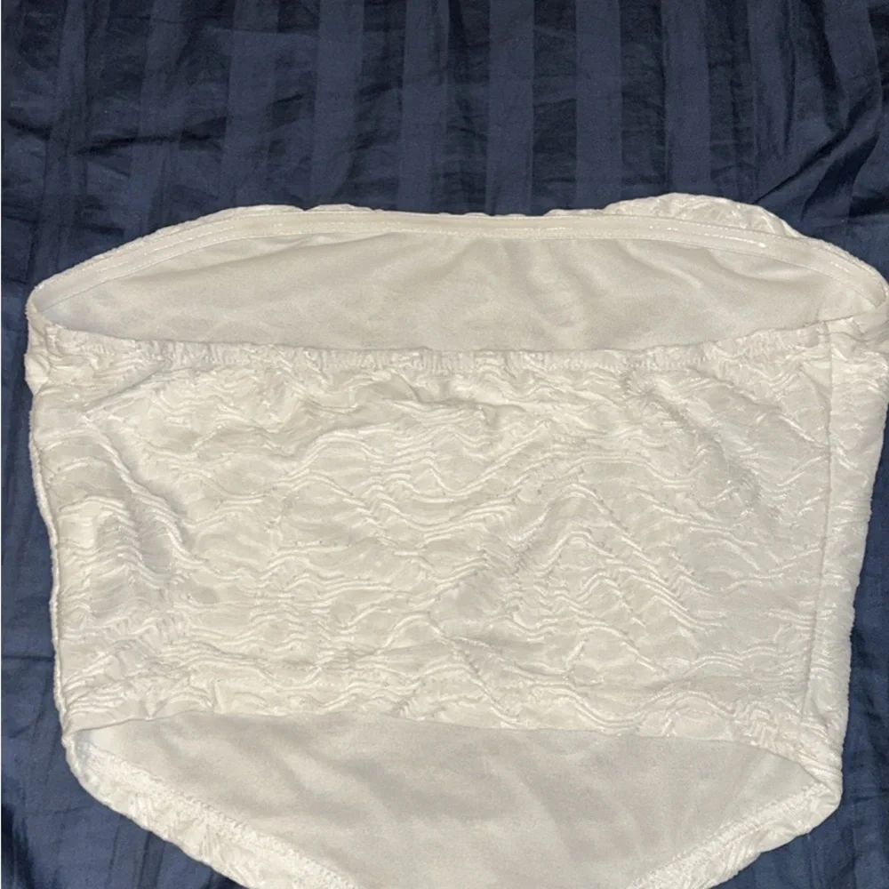 SHEIN White Strapless Tube Top Size M Y2K Summer Basic - Picture 3 of 5